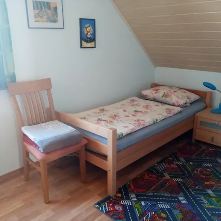 In Oberwaldbach Mit Garten Und Grill Apartment Burtenbach