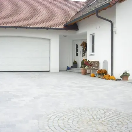 In Oberwaldbach Mit Garten Und Grill *